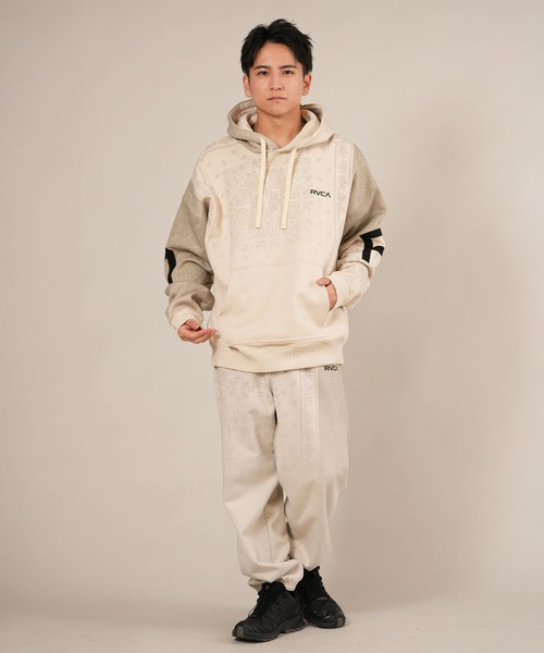 RVCA(ルーカ)の「RVCA/ルーカ BACK SIDE ARCH RVCA HD パーカー BF042-015(パーカー・メンズ・オートミール/ブラウン系カモフラージュ/ヘザーグレー/ブラック×ホワイト・M/S/L)」の18枚目の写真