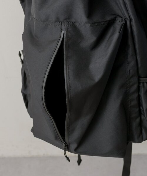 <eri> ear リュック BURLAPOUTFITTER×ear】約16リットルの大容量/撥水/ユニセックス/レザー