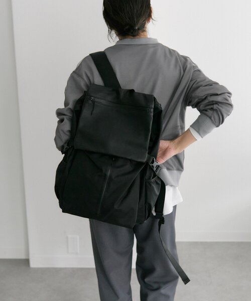 イアパピヨネ　レザーライトコンビリュック　ユニセックス イアパピヨネレザーライトコンビリュックユニセックス