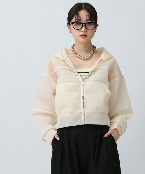 LEPSIM（レプシィム）の「シアーダンボールフーディー　577778（パーカー・レディース・オフホワイト/オレンジ/チャコールグレー・FREE）」の4枚目の写真