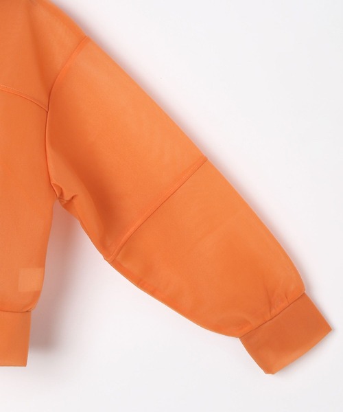 LEPSIM（レプシィム）の「シアーダンボールフーディー　577778（パーカー・レディース・オフホワイト/オレンジ/チャコールグレー・FREE）」の12枚目の写真