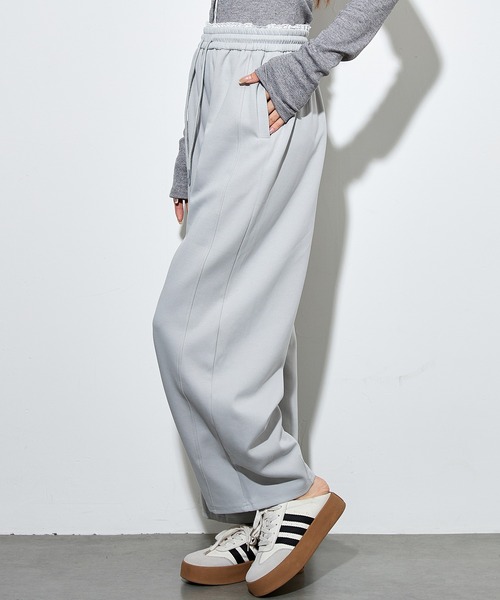 SUWDEE(スーディー)の「waist lace tapered sweat pants(スウェットパンツ・レディース・グレー/ライトグレー/ネイビー・FREE)」の5枚目の写真