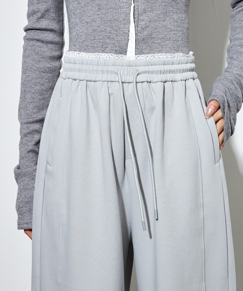 SUWDEE(スーディー)の「waist lace tapered sweat pants(スウェットパンツ・レディース・グレー/ライトグレー/ネイビー・FREE)」の7枚目の写真