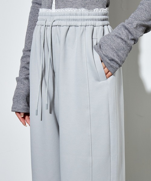 SUWDEE(スーディー)の「waist lace tapered sweat pants(スウェットパンツ・レディース・グレー/ライトグレー/ネイビー・FREE)」の8枚目の写真