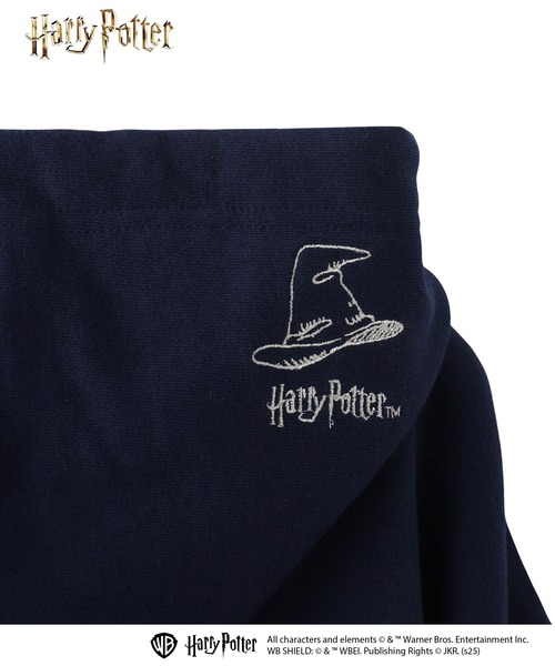 EASTBOY(イーストボーイ)の「パーカ 裏毛 HarryPotter ハリーポッター HOGWARTS ホグワーツ(パーカー・レディース・ブルー系/エンジ/ダークグリーン系/オフホワイト・13号/9号/11号)」の12枚目の写真