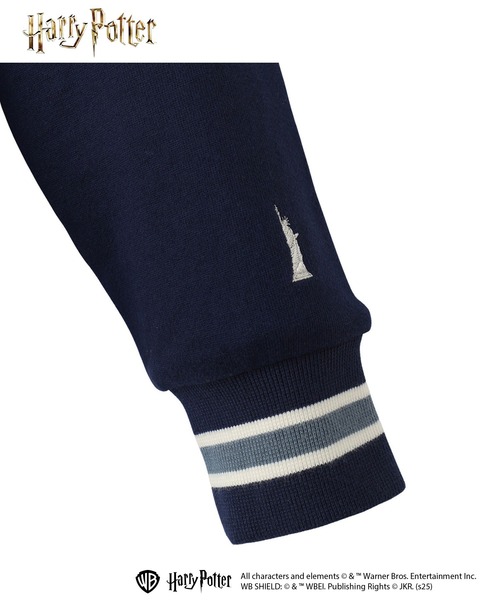 EASTBOY(イーストボーイ)の「パーカ 裏毛 HarryPotter ハリーポッター HOGWARTS ホグワーツ(パーカー・レディース・ブルー系/エンジ/ダークグリーン系/オフホワイト・13号/9号/11号)」の13枚目の写真