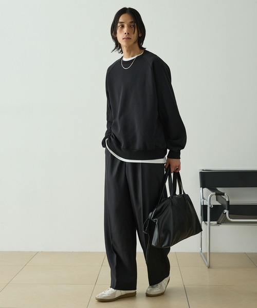 EMMA CLOTHES(エマクローズ)の「マイクロツイル 1タック センタープレス カーブシルエット ワイドスラックスパンツ(スラックス・メンズ・ネイビー/ブラック/アイボリー/モカ/ダークグレー・M/S/L)」の8枚目の写真