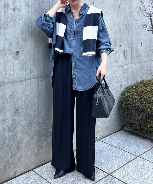 Jena espace merveilleux(ジェナ エスパスメルヴェイユ)の「【-3kg見え/サイズ展開あり/美脚】トロミイージーパンツ(その他パンツ・レディース・ブラック/グレー/オフホワイト・1/2)」の4枚目の写真