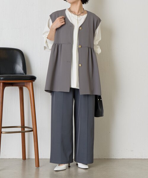 Jena espace merveilleux(ジェナ エスパスメルヴェイユ)の「【-3kg見え/サイズ展開あり/美脚】トロミイージーパンツ(その他パンツ・レディース・ブラック/グレー/オフホワイト・1/2)」の15枚目の写真