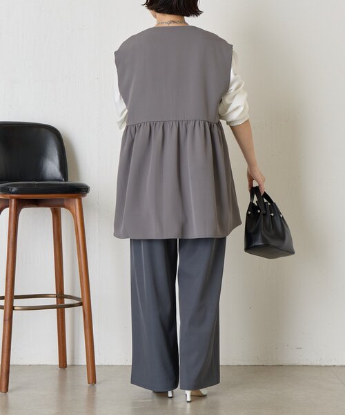 Jena espace merveilleux(ジェナ エスパスメルヴェイユ)の「【-3kg見え/サイズ展開あり/美脚】トロミイージーパンツ(その他パンツ・レディース・ブラック/グレー/オフホワイト・1/2)」の19枚目の写真