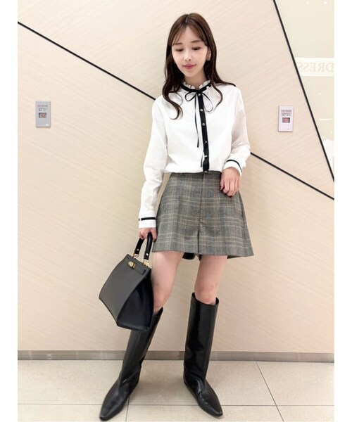 Dhyana（ディアーナ）の「【CLASSY.12月号掲載】Dhyana．（ディアナドット）×金子綾 ロングブーツ（ブーツ・レディース・ブラック・80/70/60）」の15枚目の写真