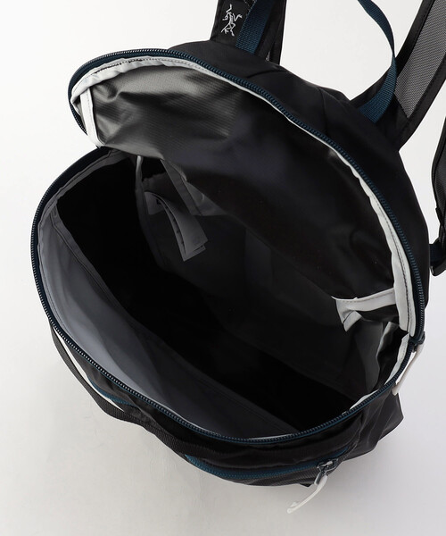 ARC'TERYX(アークテリクス)の「ARC'TERYX/アークテリクス Heliad 15 Backpack(バックパック/リュック・メンズ・ブラック・ONE SIZE)」の9枚目の写真