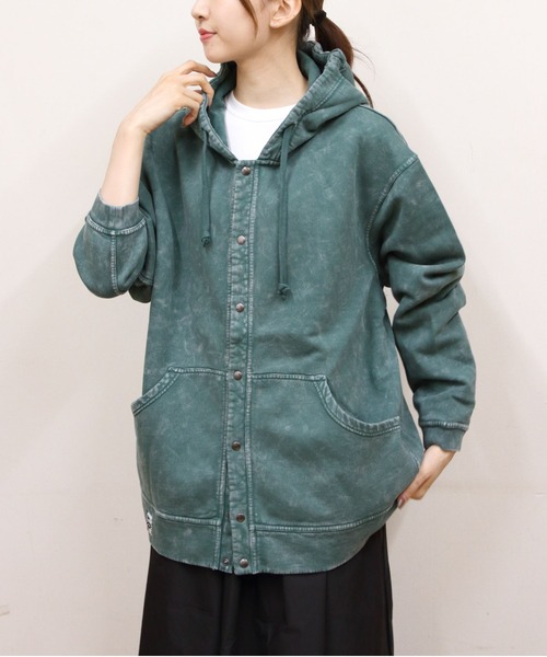 CHUMS(チャムス)の「CHUMS/チャムス キャニオンランズフルスナップフードハリケーントップ Canyonlands Full Snap Hooded Hurricane Top(スウェット・メンズ・グリーン/レッド/ブラック・M/L)」の2枚目の写真