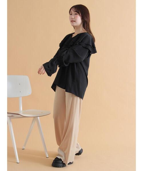 ehka sopo（エヘカソポ）の「ラッフル襟ブラウス（シャツ/ブラウス・レディース・ブラック/ブルー/オフホワイト・F）」の13枚目の写真