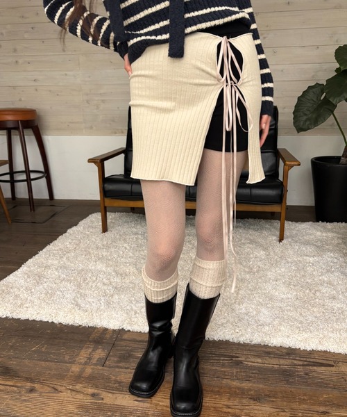 FUULLY STUDIO（フーリィーステューディオ）の「マルチウェイワイドリブラップスカート（スカート・レディース・アイボリー/ブラック・FREE）」の2枚目の写真