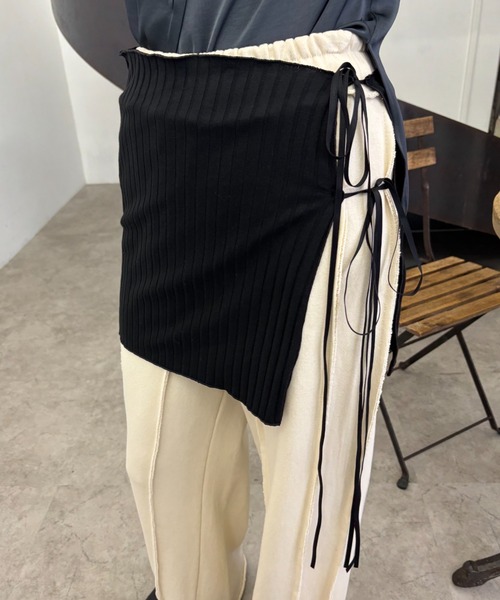FUULLY STUDIO（フーリィーステューディオ）の「マルチウェイワイドリブラップスカート（スカート・レディース・アイボリー/ブラック・FREE）」の13枚目の写真