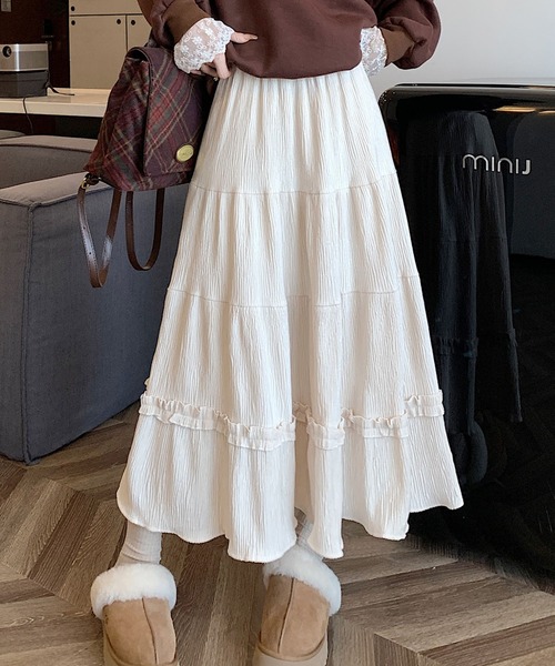 LAFFMO(ラフモ)の「ギャザーフリルベロアフレアスカート(スカート・レディース・ブラック/ベージュ/ブラウン・F)」の10枚目の写真