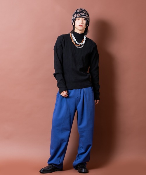 a.p.o.v.（エーピーオービー）の「a.p.o.v. 短丈スリムハイネックショルダーパッチワークリブカットソー（Tシャツ/カットソー・メンズ・ブラック/チャコール・ONESIZE）」の7枚目の写真