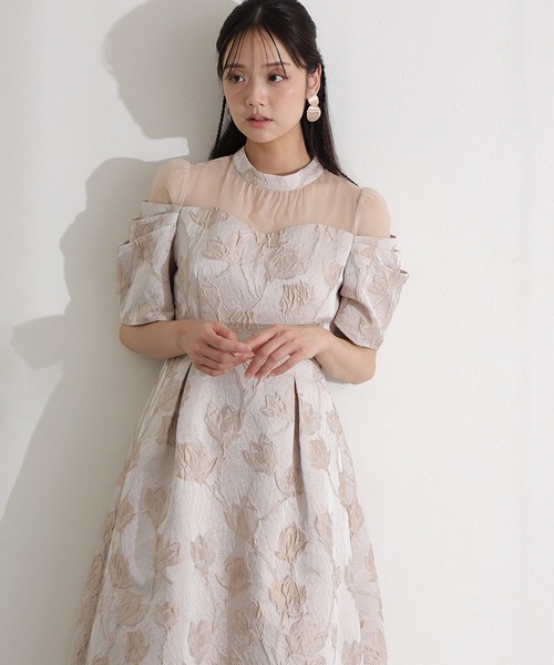 PourVous(プールヴー)の「ロング&七分袖 フォーマル オフショル風 シアータック スリーブジャガードセレモニー 結婚式 二次会 パーティー ドレス オケージョンドレス お呼ばれ 同窓会 成人式 (ドレス・レディース・ブラウン/ベージュ/ブラック・M)」の3枚目の写真
