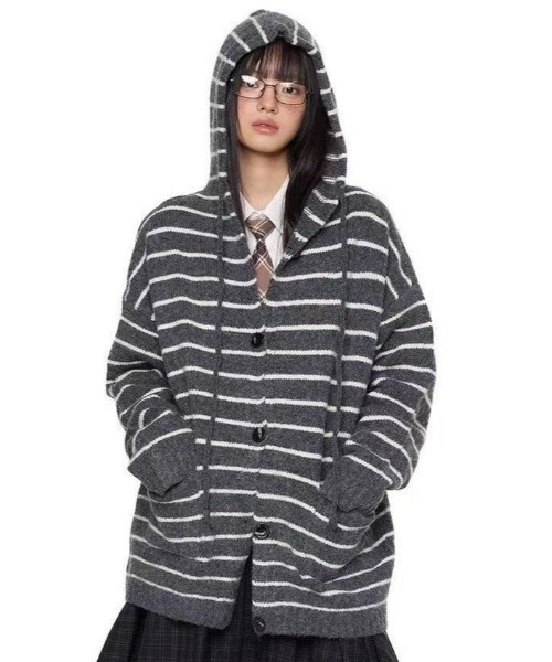 Achic(アシック)の「ボーダーニットフーディーカーディガン(ニット/セーター・レディース・ベージュ/グレー・M)」の3枚目の写真