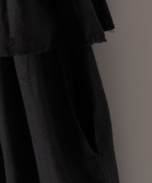 crinkle crinkle crinkle（クリンクルクリンクルクリンクル）の「crinkle crinkle crinkle:〈手洗い可能〉エンブロイダリー キャミ ドレス（ワンピース・レディース・ブラック・ONE SIZE）」の7枚目の写真