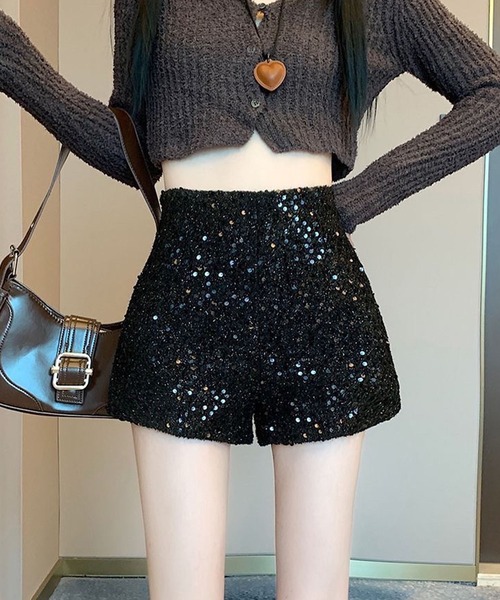 GLAMOROUS JANE(グラマラスジェーン)の「ラメツイードスパンコールショートパンツ(その他パンツ・レディース・ホワイト/ブラック・S/M)」の15枚目の写真