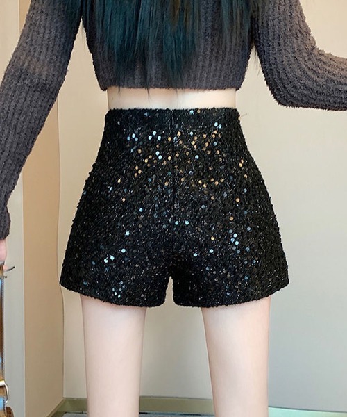 GLAMOROUS JANE(グラマラスジェーン)の「ラメツイードスパンコールショートパンツ(その他パンツ・レディース・ホワイト/ブラック・S/M)」の16枚目の写真