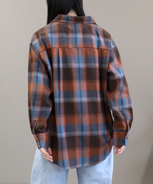 pufe(ピュフェ)の「【pufe】リラックスチェックシャツ(シャツ/ブラウス・レディース・ベージュ/オレンジ/ブルー・ONESIZE)」の6枚目の写真