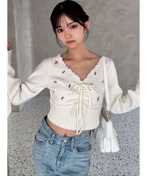 RESEXXY（リゼクシー）の「フリルデザインハンドバッグ（ハンドバッグ・レディース・ホワイト/ブラック・FREE）」の5枚目の写真