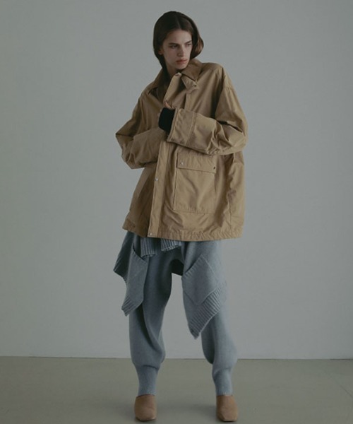 ETRE TOKYO（エトレトウキョウ）の「コンビネックワークブルゾン（ブルゾン・レディース・ブラック/カーキ/ベージュ・S/M）」の10枚目の写真