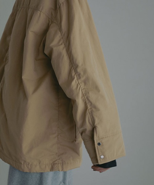 ETRE TOKYO（エトレトウキョウ）の「コンビネックワークブルゾン（ブルゾン・レディース・ブラック/カーキ/ベージュ・S/M）」の11枚目の写真