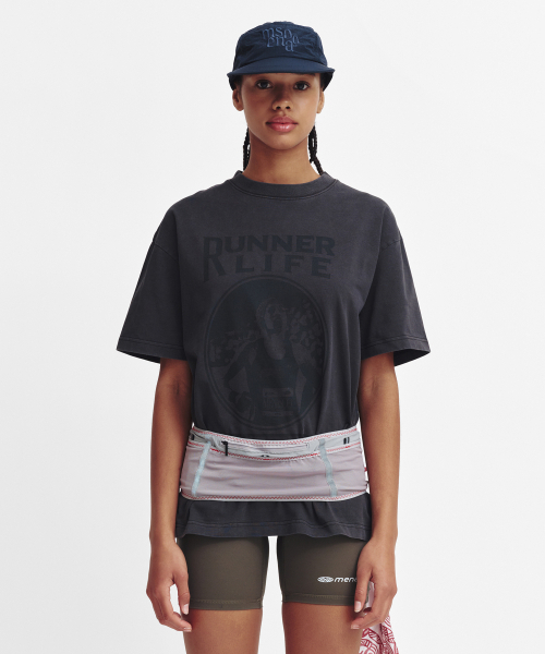 MENASOO(ミナス)の「275g Heavy Cotton Runner Graffiti Pigment T Shirt_Black(Tシャツ/カットソー・レディース・ブラック・SMALL/MEDIUM)」の18枚目の写真