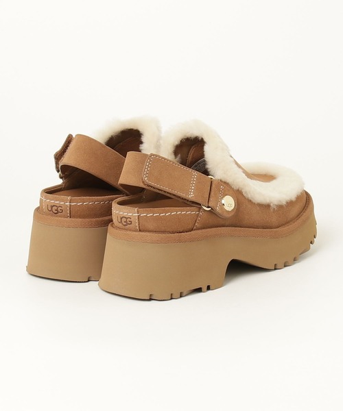 UGG(アグ)の「UGG(アグ)Esmee Clog/ 1173331(ブーツ・レディース・ベージュ・8/7/6)」の2枚目の写真