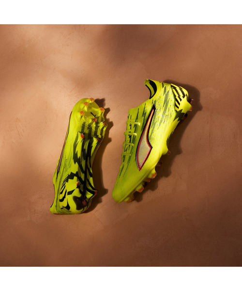 PUMA(プーマ)の「PUMA プーマ メンズ ウルトラ 6 アルティメット FG サッカースパイク(スニーカー・メンズ・グリーン系その他2・25.5cm/26.5cm/26.0cm/29.0cm/27.5cm/27.0cm/28.5cm/28.0cm)」の7枚目の写真