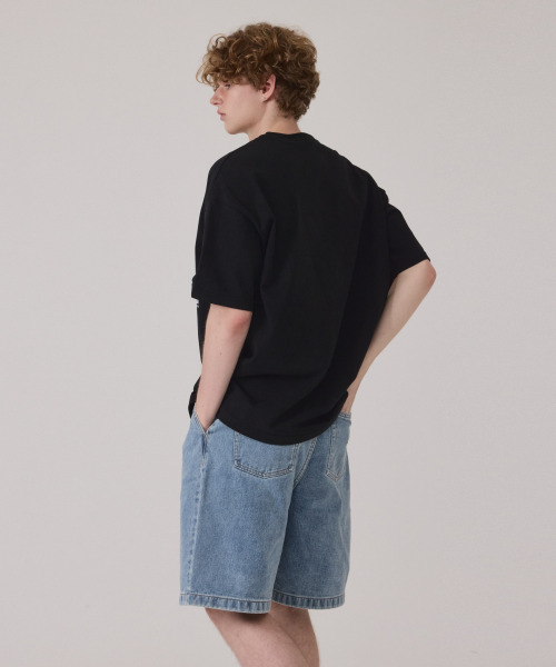 GET IT ON（ゲットイットオン）の「オーバーサイズ半袖Tシャツ_アイデンティティ（正体）ブラック（Tシャツ/カットソー・メンズ・その他・F）」の2枚目の写真