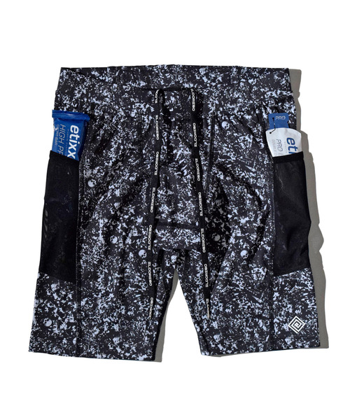 ELDORESO(エルドレッソ)の「Joshua Middle Spats / ジョシュアミドルスパッツ(レギンス/スパッツ・メンズ・グリーン/ブラック/ブルー・MEDIUM/X-SMALL/X-LARGE/LARGE)」の2枚目の写真