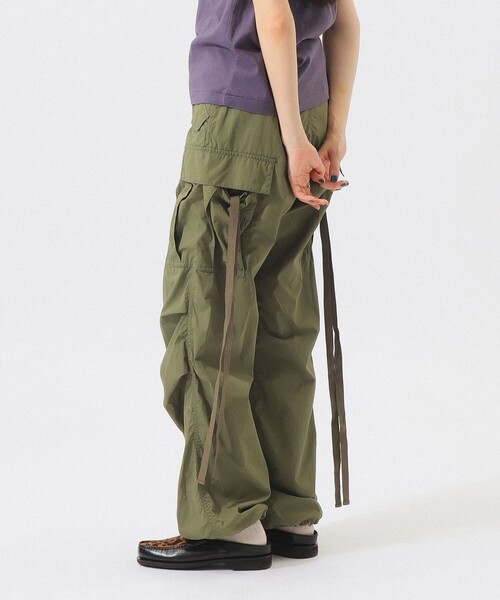 BEAMS BOY（ビームスボーイ）の「ナイロン ポプリン ミリタリー パンツ（カーゴパンツ・レディース・オリーブ/ネイビー・0/1/2）」の21枚目の写真