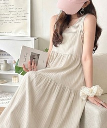 classicalelf（クラシカルエルフ）の「さりげないリボンで、大人可愛いを格上げ。綿100% バックリボンティアードキャミワンピース (ロング丈)（ワンピース）」