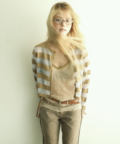 igi（イジ）の「BOW CRINKLE CAPRIS / リボンカプリパンツ（その他パンツ・レディース・ブラック/ベージュ/ピンク・FREE）」の4枚目の写真