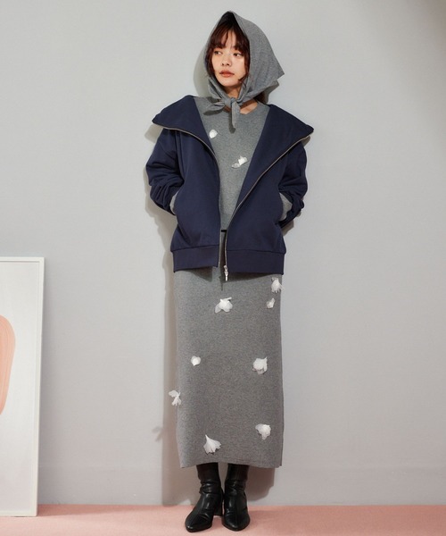 mysty woman（ミスティウーマン）の「オープンカラー裏毛フーディ 636350（パーカー・レディース・グレー/ホワイト系その他/ネイビー・FREE）」の9枚目の写真