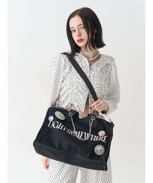 jouetie（ジュエティ）の「BIGキャンバスボストンバッグ（ボストンバッグ・レディース・カーキ/ブラック・FREE）」の4枚目の写真