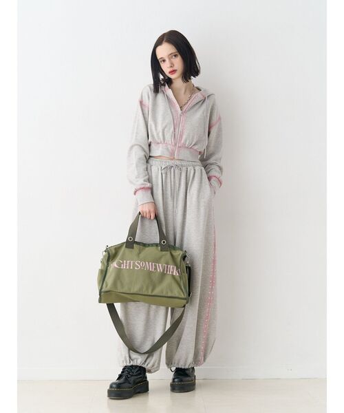 jouetie（ジュエティ）の「BIGキャンバスボストンバッグ（ボストンバッグ・レディース・カーキ/ブラック・FREE）」の10枚目の写真