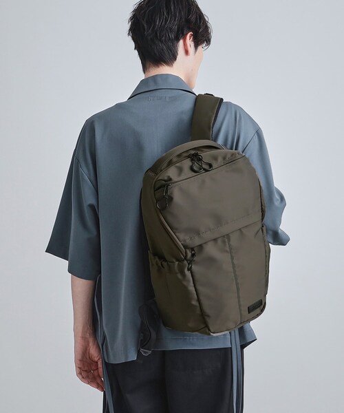 tk.TAKEO KIKUCHI（ティーケータケオキクチ）の「【撥水】軽量バックパック（バックパック/リュック・メンズ・ダークグレー/ブラック・00）」の17枚目の写真