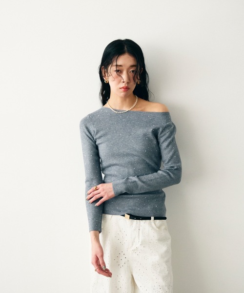 Lutim by u(ルチバイユー)の「ラメドット2WAYネックトップス(Tシャツ/カットソー・レディース・ブラック/アイボリー/グレー・FREE)」の20枚目の写真