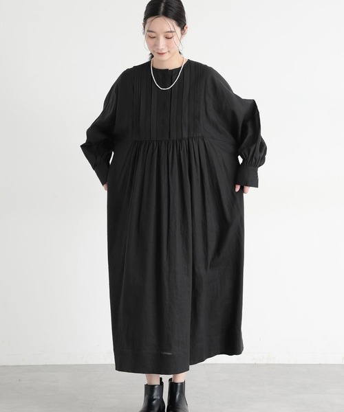 studio CLIP（スタディオクリップ）の「《natural by clip》LRピンタックワンピース[プチサイズあり]（ワンピース・レディース・ブラック/ブルー・PF/FREE）」の8枚目の写真