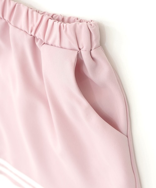 Bee des Bee（ビーデスビー）の「ラインスカート（スカート・キッズ・ブラック・100cm/110cm/120cm/130cm/140cm/150cm）」の2枚目の写真