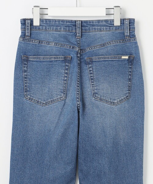 ANY SIS（エニィスィス）の「センタープレスセミフレア デニム（デニムパンツ・レディース・ネイビー系/ダルブルー系・SMALL/MEDIUM/LARGE）」の3枚目の写真