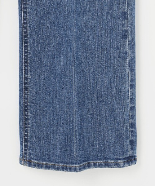 ANY SIS（エニィスィス）の「センタープレスセミフレア デニム（デニムパンツ・レディース・ネイビー系/ダルブルー系・SMALL/MEDIUM/LARGE）」の5枚目の写真