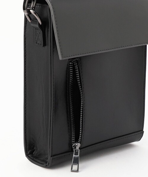 NICOLE CLUB FOR MEN（ニコルクラブフォーメン）の「2WAYフラップミニバッグ（ショルダーバッグ・メンズ・オフホワイト/ブラック/グレー系・FREE）」の19枚目の写真