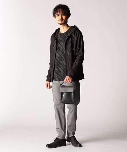 NICOLE CLUB FOR MEN(ニコルクラブフォーメン)の「2WAYフラップミニバッグ(ショルダーバッグ・メンズ・オフホワイト/ブラック/グレー系・FREE)」の15枚目の写真